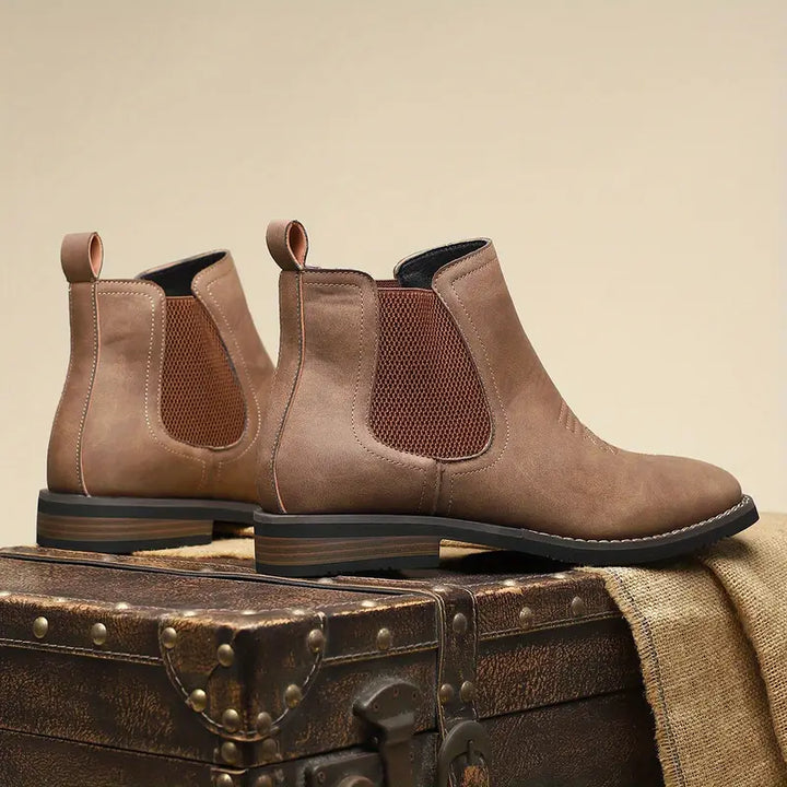 Western Chelsea Boots