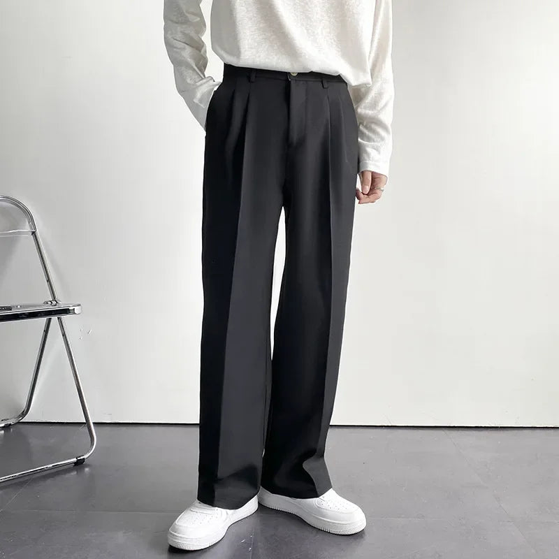 Pleated Wide Trousers
